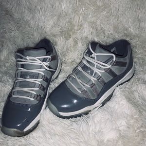 COOL GREY LOW 11s 💗